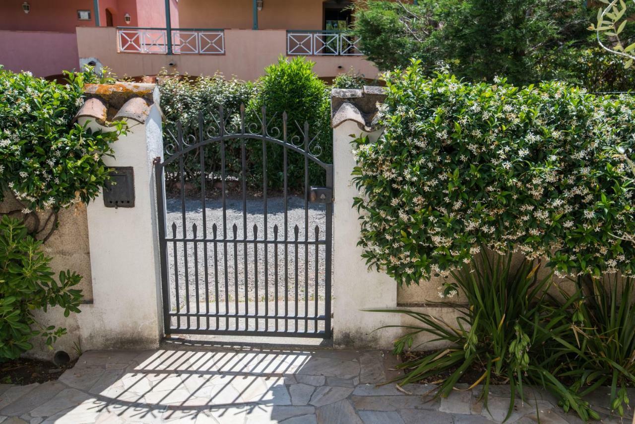 Charmante Petite Maison A L'Entree De Saint Tropez ภายนอก รูปภาพ