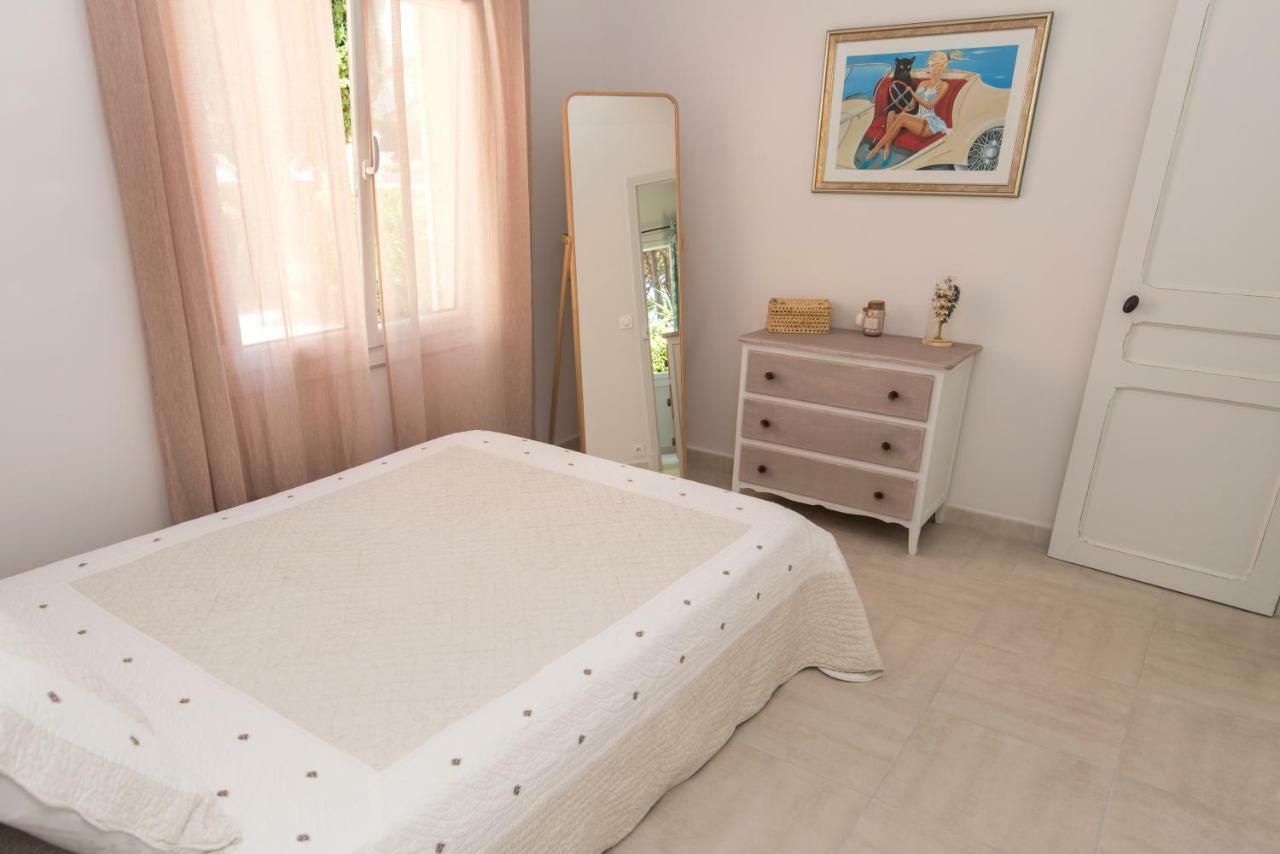Charmante Petite Maison A L'Entree De Saint Tropez ภายนอก รูปภาพ
